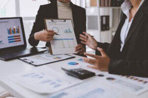 Budget planner software for government professionals integrates municipal asset management, maintenance management, and GIS data for fiscal planning and financial analysis.